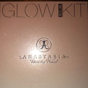 Anastasia. That Glow Authentic